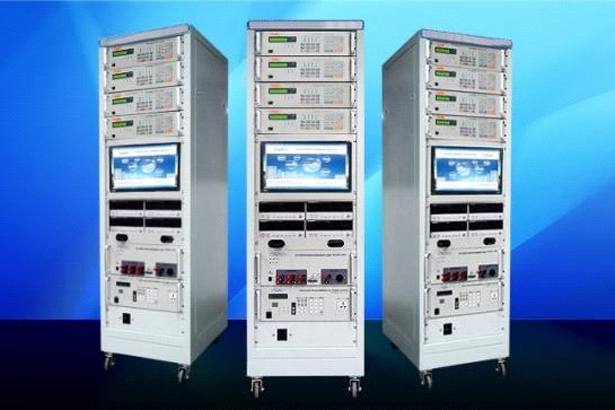 飛行控制系統通用測試平臺